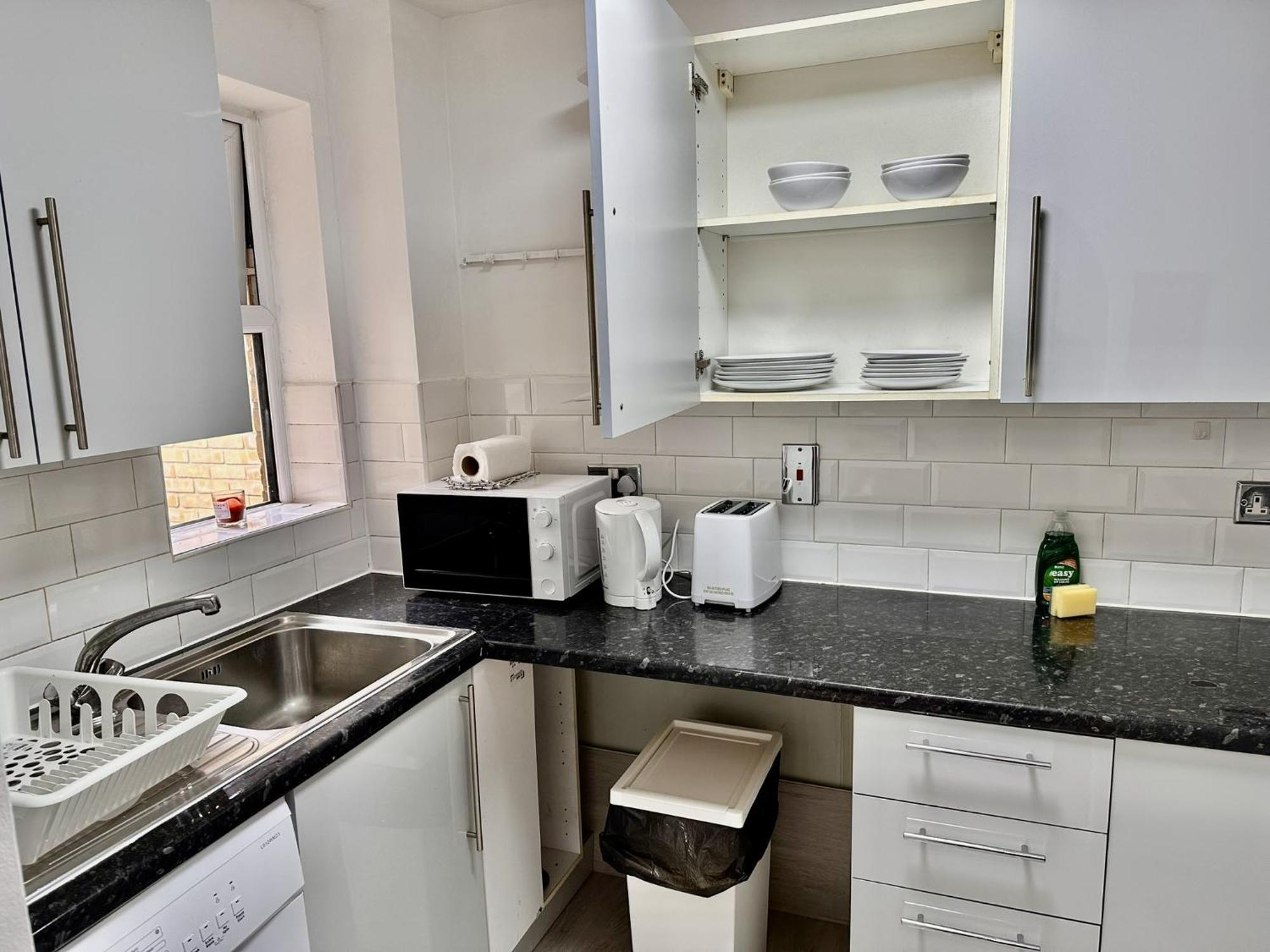 Elizabeth House Bow Apartment